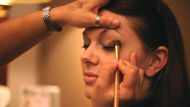 Top 10 makeup artist in Jalandhar, Punjab.
